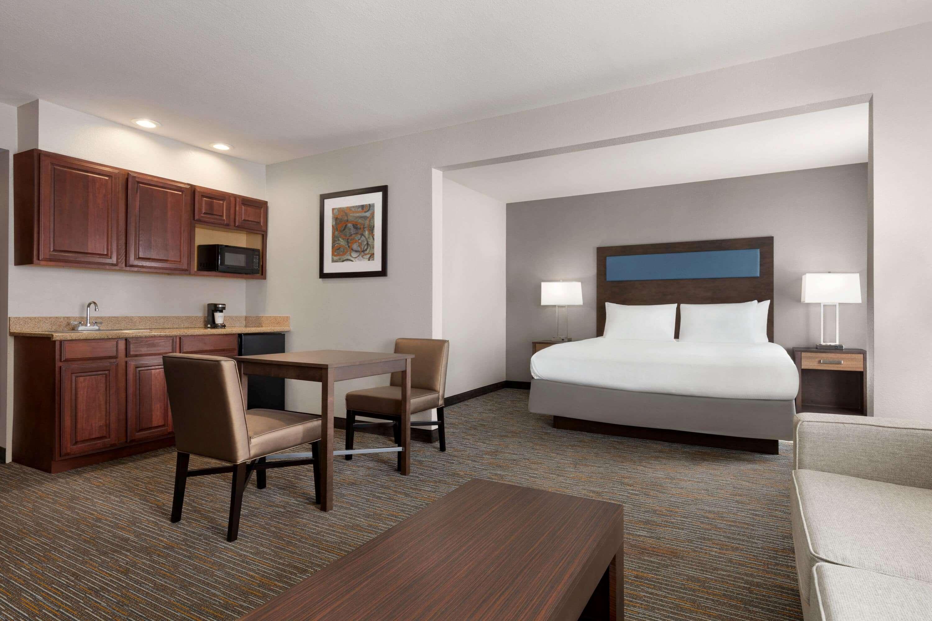 Wingate By Wyndham Southport Hotel Exterior photo